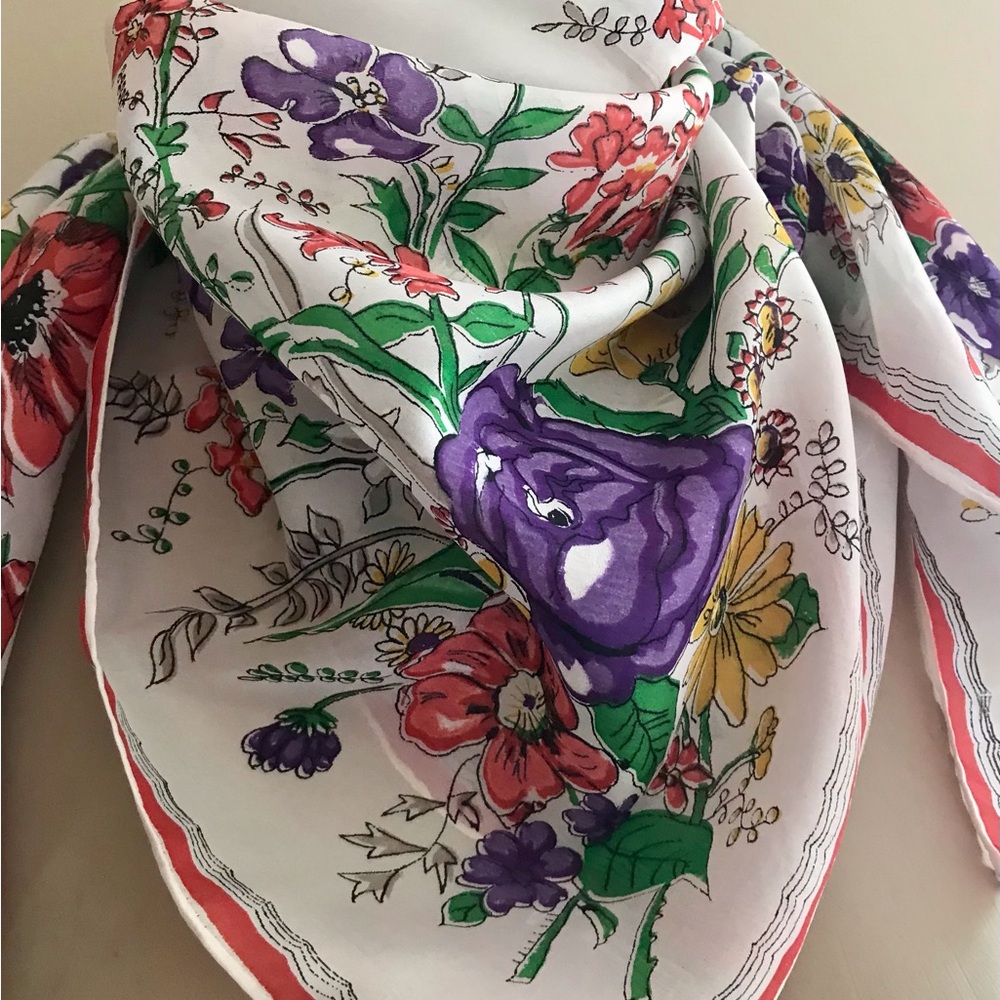 Vintage floral scarf. 1950s